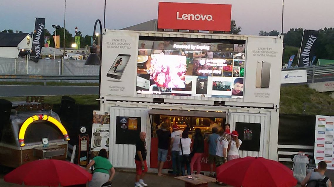 Lenovo festival booth using digital signage